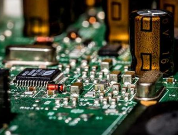 SMT貼片加工之前為何要將PCB放到烤箱進(jìn)行烘烤呢？